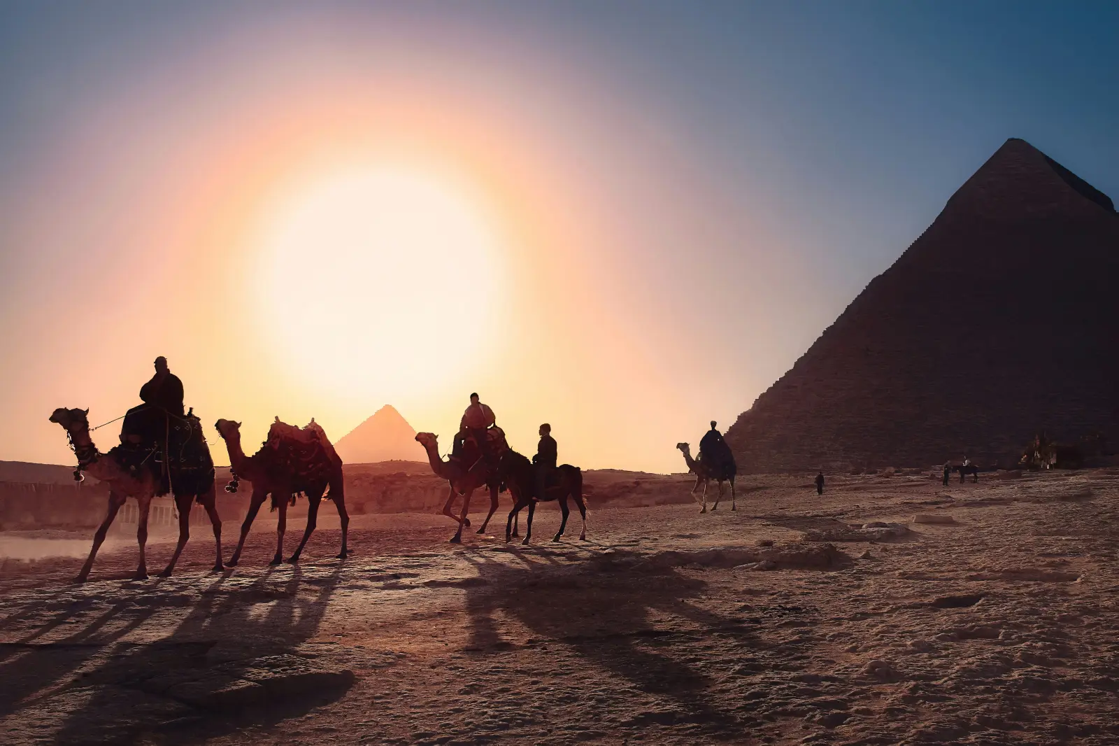 Giza Pyramids & Grand Egyptian Museum Tour